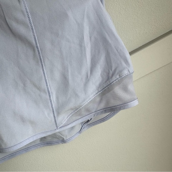 Lululemon Hotty Hot Shorts Pastel Blue Purple Low Rise Linen size 6 - Picture 10 of 11